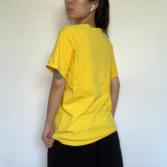 Vintage Yellow Nike Graphic T-shirt - Picture 4 of 5